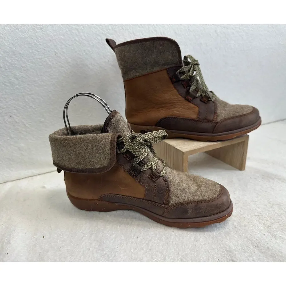 Chaco Women's Barbary Casual Boots Pinecone Size 8 Waterproof Leather Gorpcore